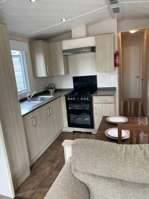 2 bedroom Static Home For Sale