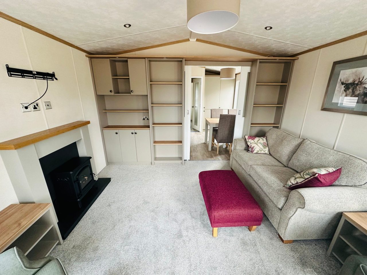 2 bedroom Static Home For Sale