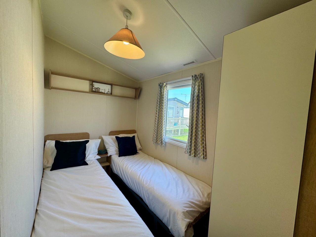 3 bedroom Static Home For Sale
