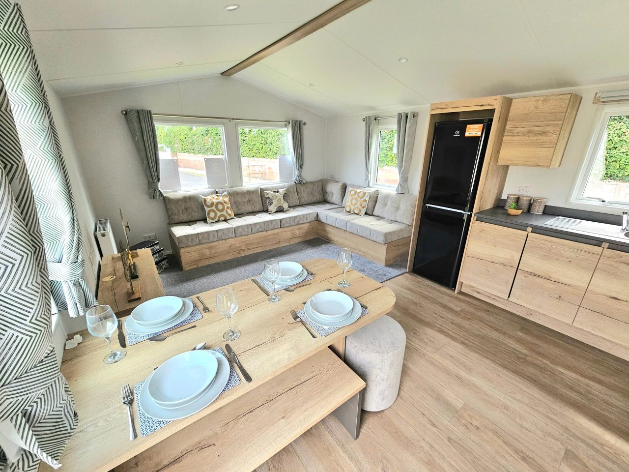 3 bedroom Static Home For Sale