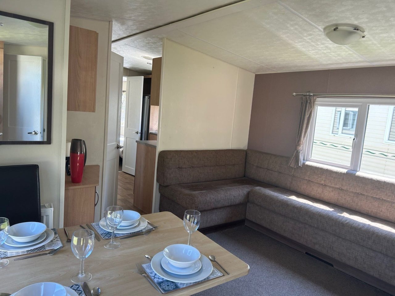 4 bedroom Static Home For Sale