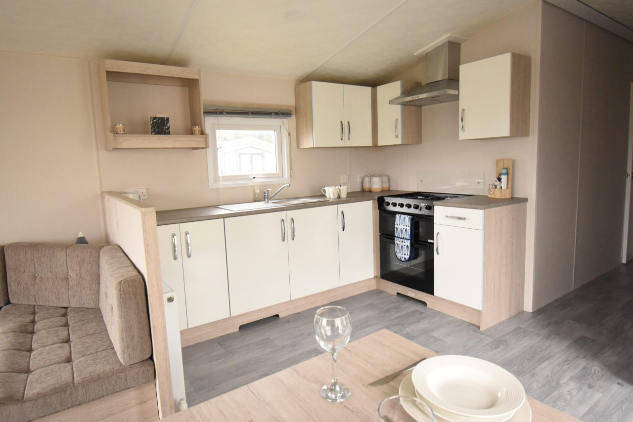 2 bedroom Static Home For Sale
