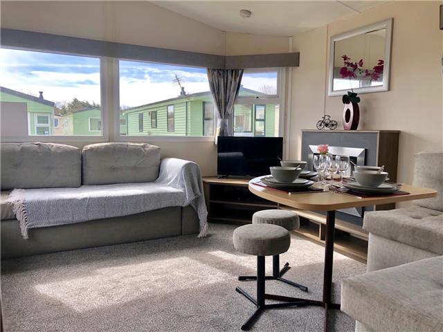 2 bedroom Static Home For Sale