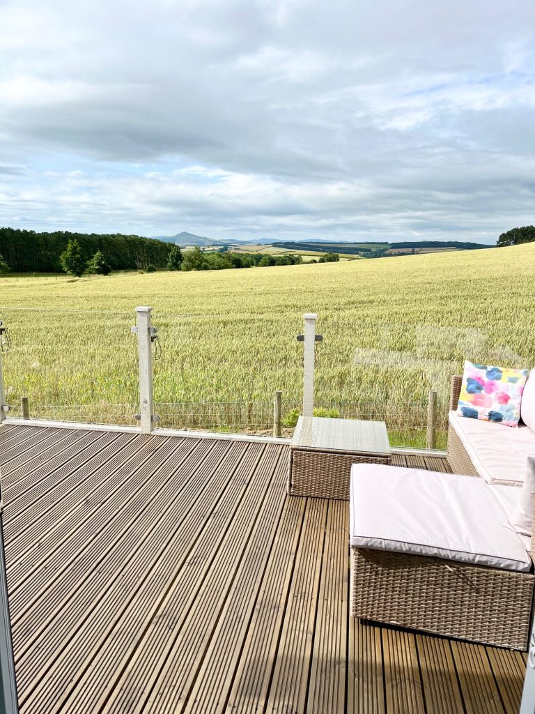 2 bedroom Property For Sale