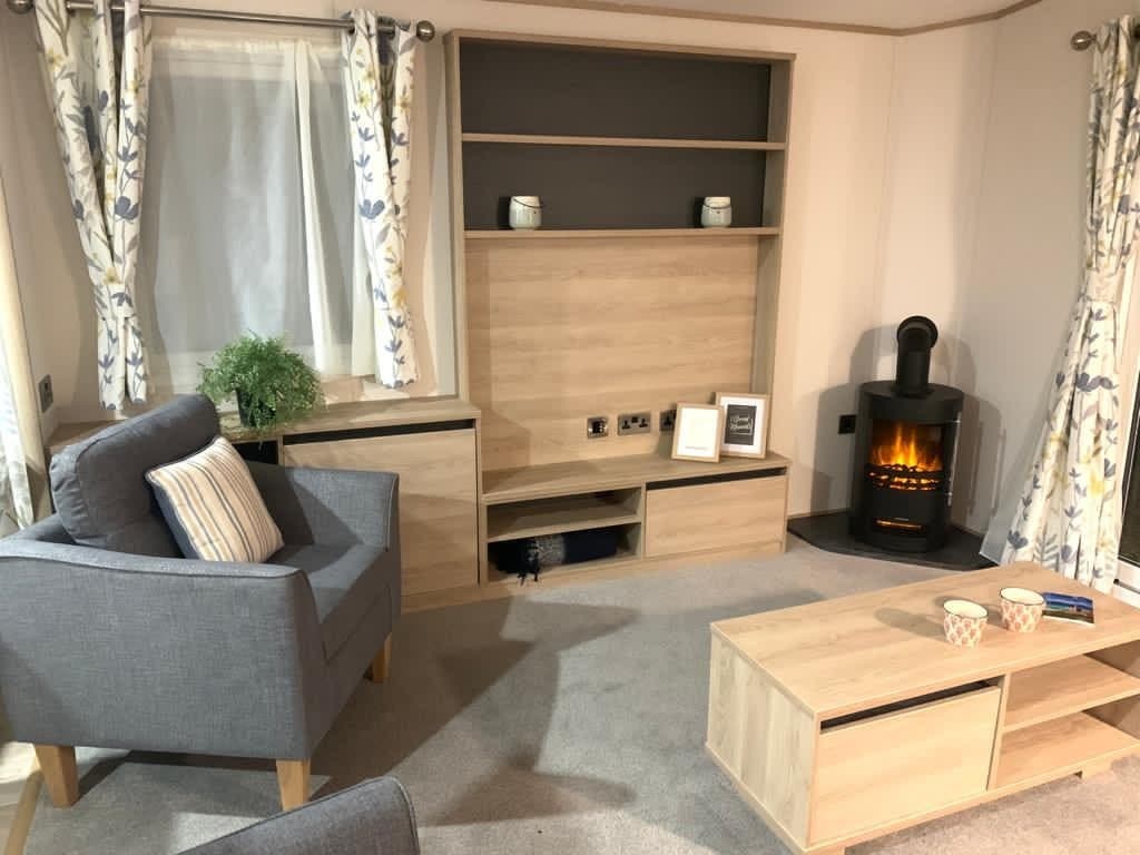 3 bedroom Lodge For Sale