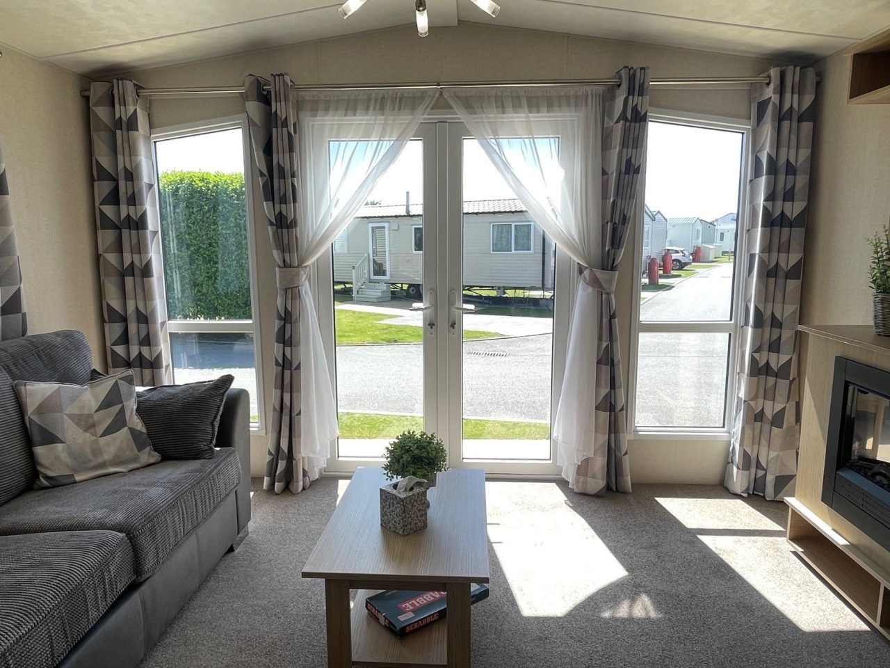 2 bedroom  For Sale
