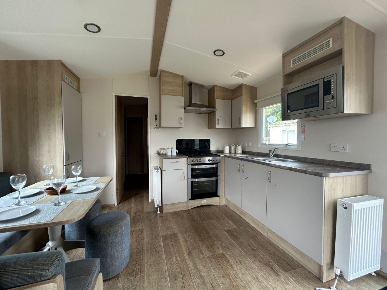 3 bedroom Static Home For Sale