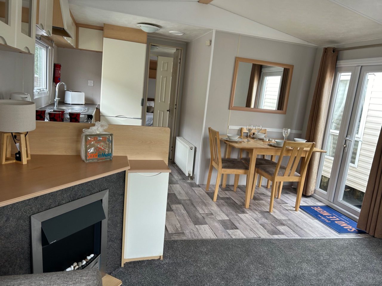 2 bedroom Static Home For Sale