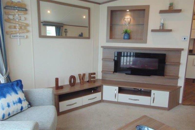 2 bedroom Static Home For Sale