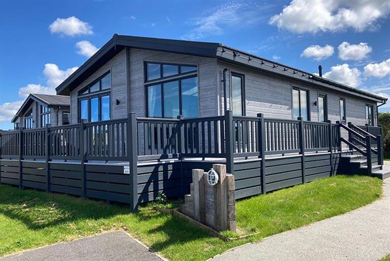 2 bedroom Lodge For Sale