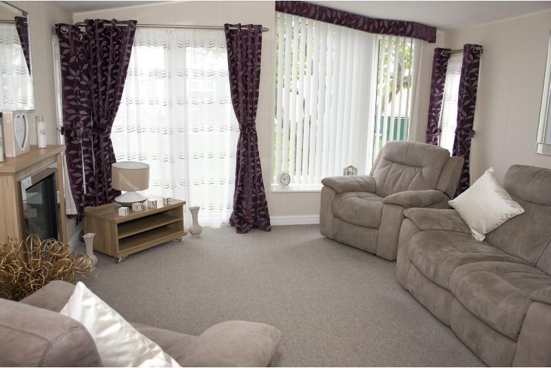 2 bedroom Static Home For Sale