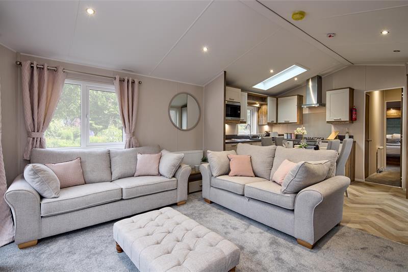 2 bedroom Static Home For Sale