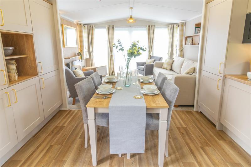 2 bedroom  For Sale