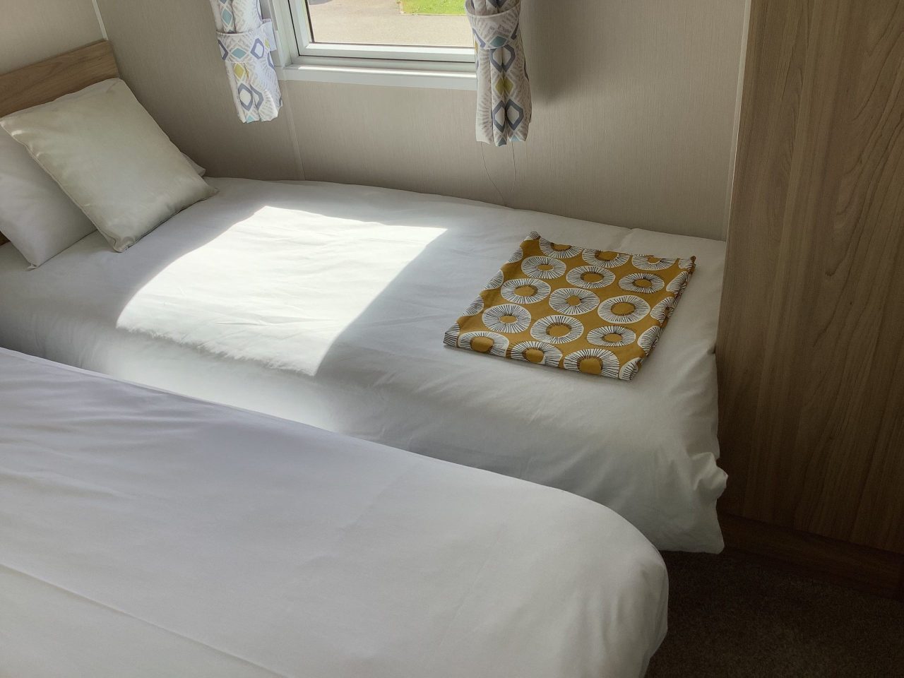 2 bedroom Static Home For Sale
