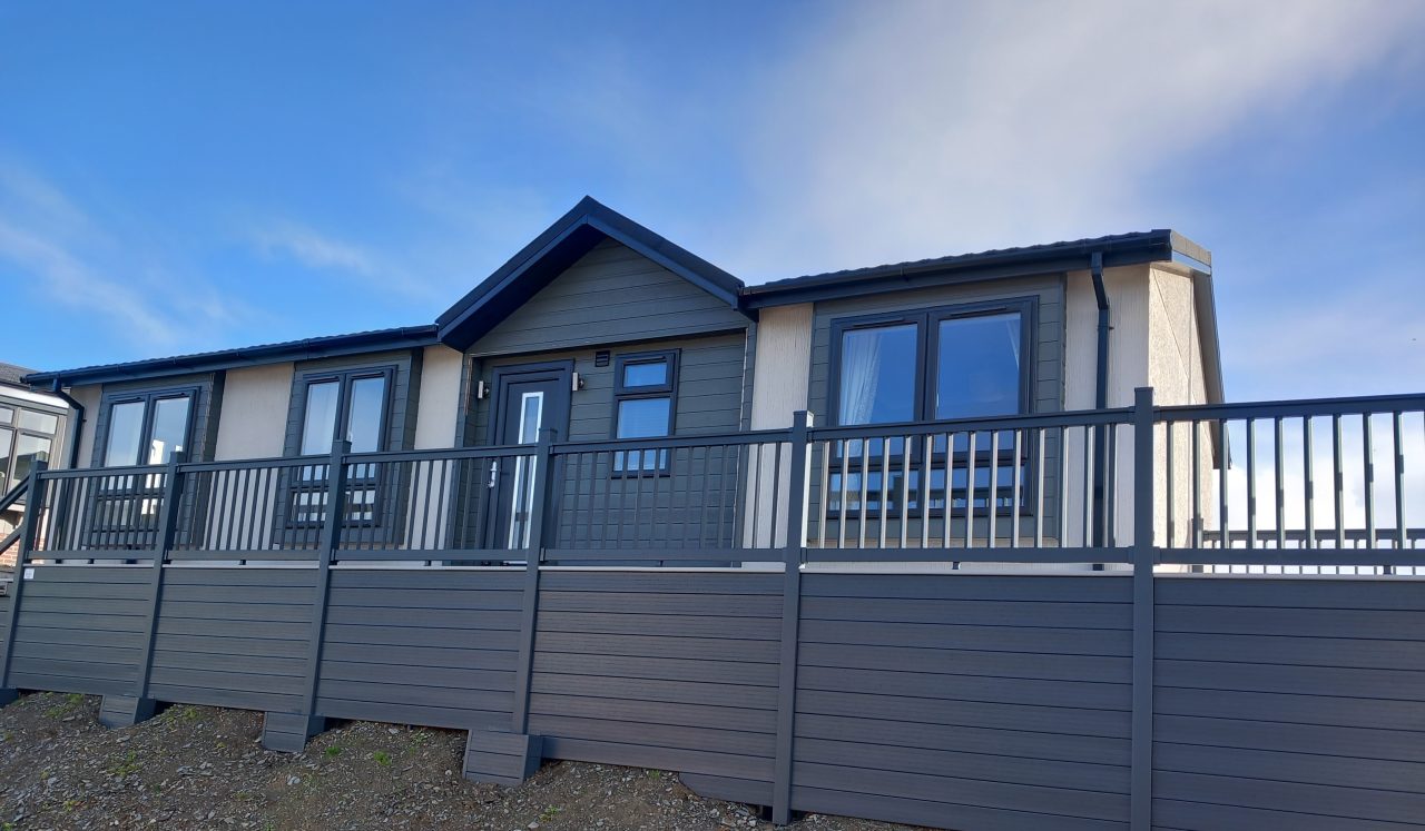 2 bedroom Property For Sale