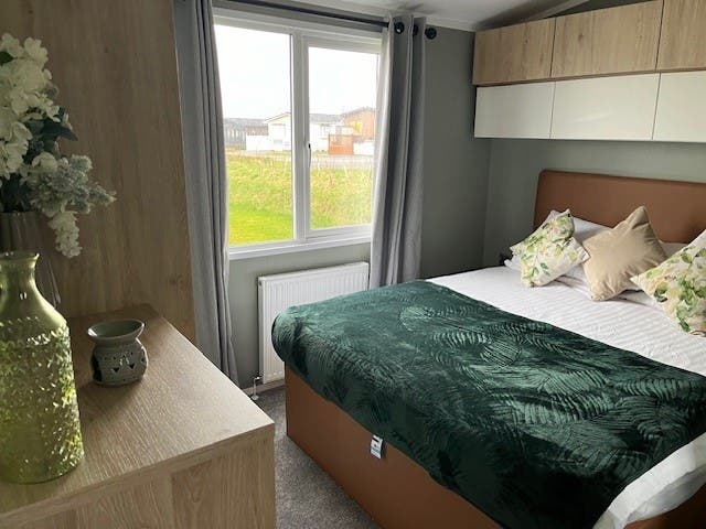 2 bedroom Static Home For Sale