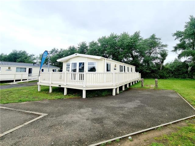 2 bedroom Static Home For Sale