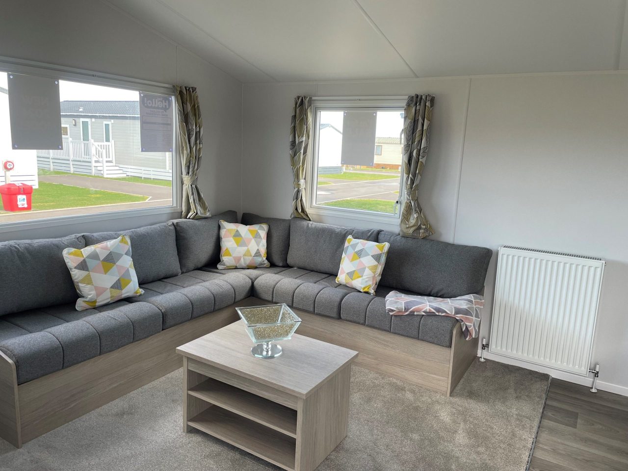 2 bedroom Static Home For Sale