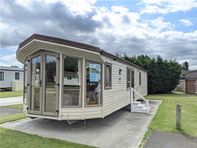 2 bedroom Static Home For Sale