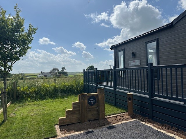 2 bedroom Lodge For Sale