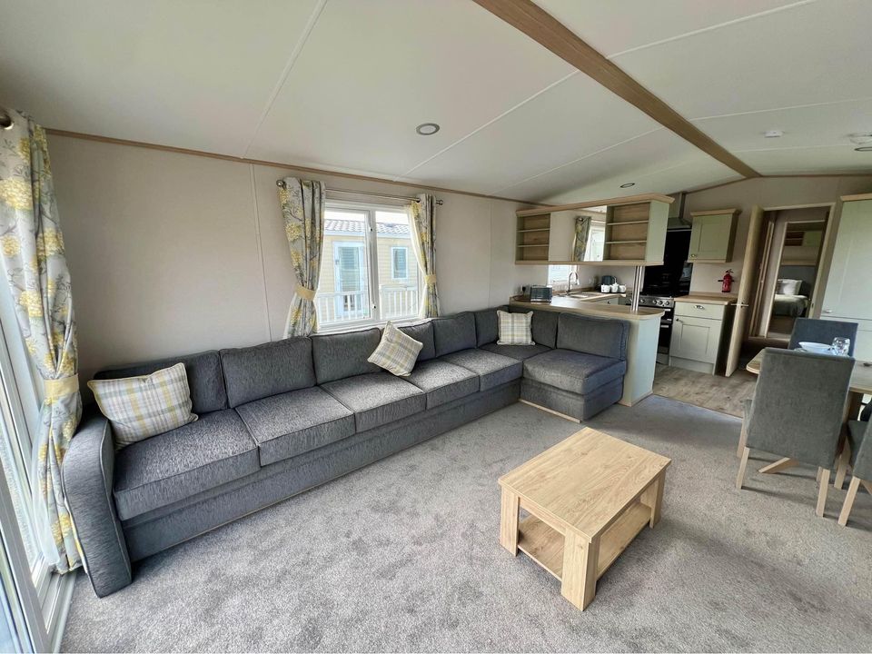 2 bedroom Static Home For Sale