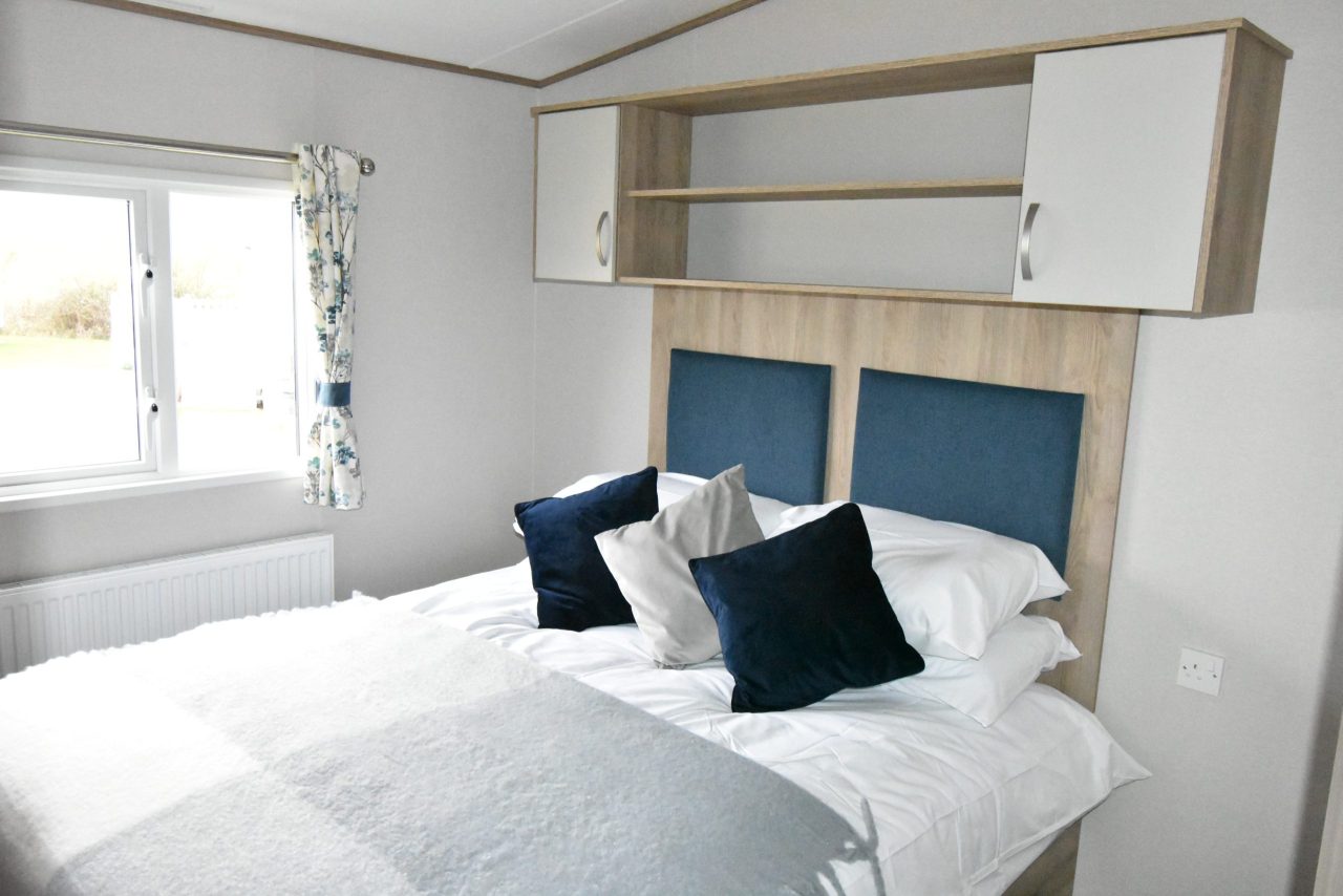 2 bedroom Static Home For Sale