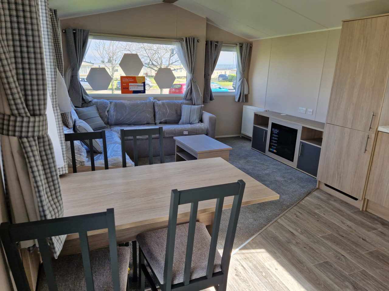 3 bedroom Static Home For Sale