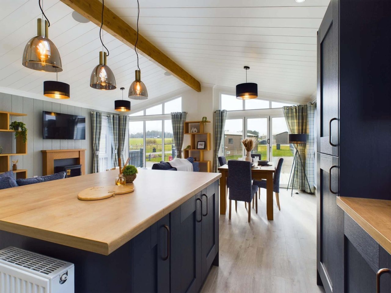 2 bedroom Lodge For Sale