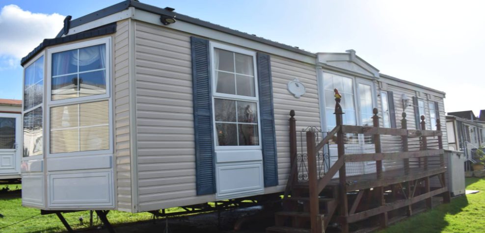 2 bedroom Static Home For Sale