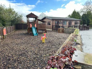 2 bedroom Property For Sale