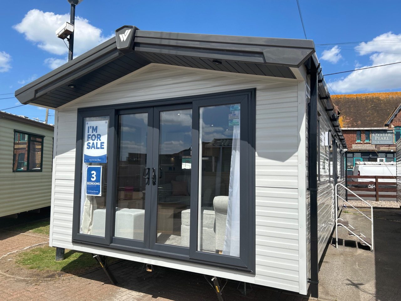 3 bedroom Static Home For Sale