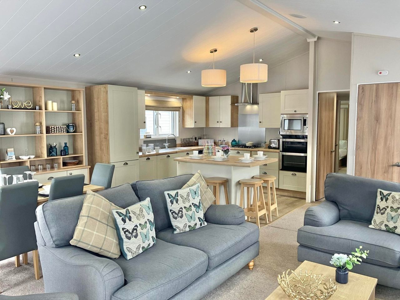 3 bedroom Lodge For Sale