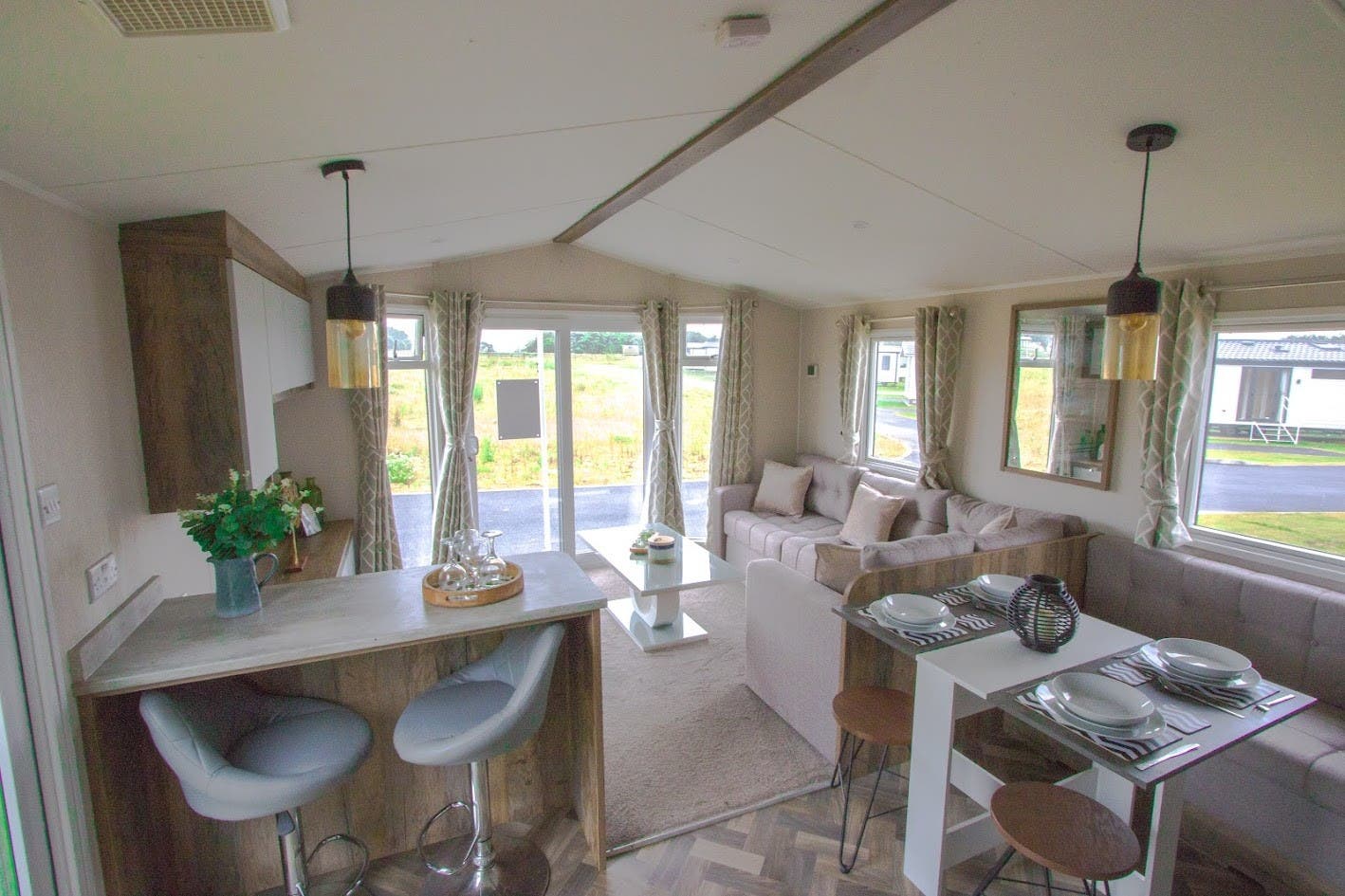 3 bedroom Static Home For Sale