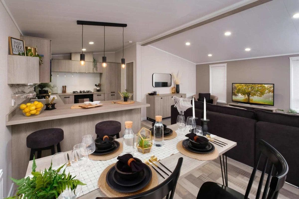 2 bedroom Property For Sale