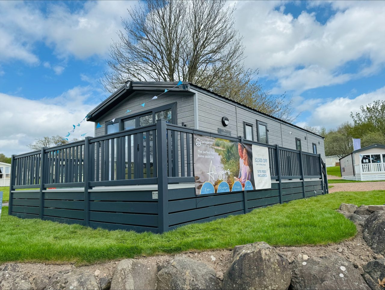 2 bedroom Static Home For Sale