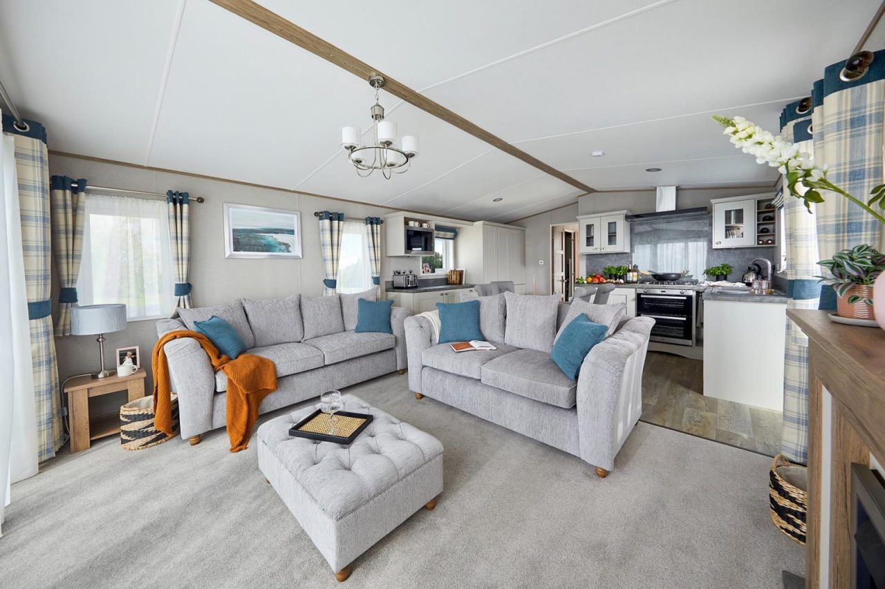 2 bedroom Static Home For Sale
