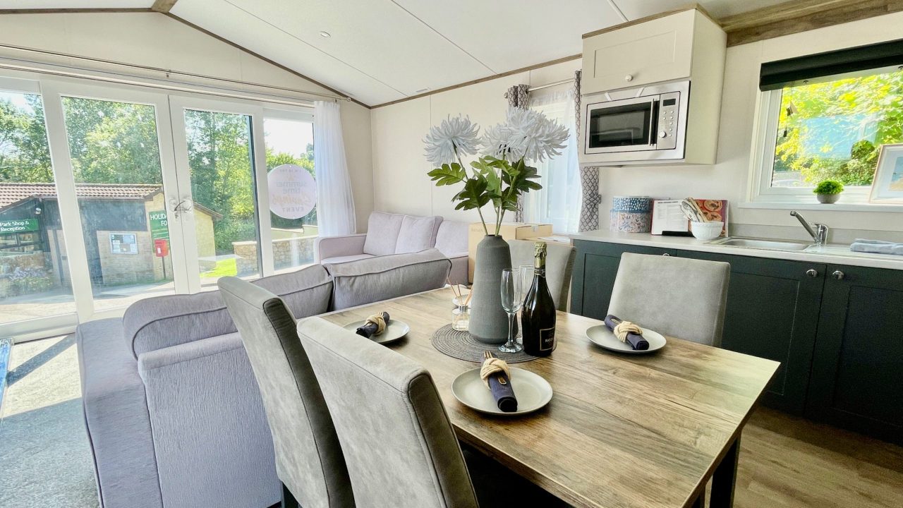 2 bedroom Property For Sale