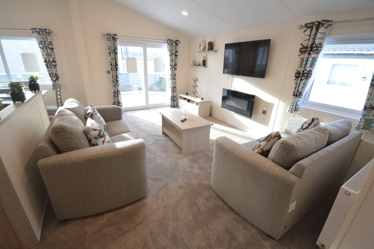 2 bedroom Lodge For Sale