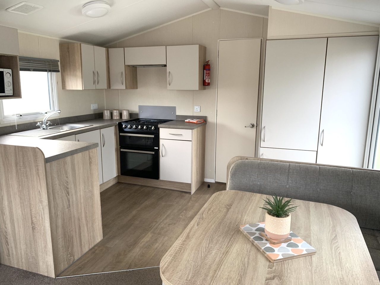 3 bedroom  For Sale