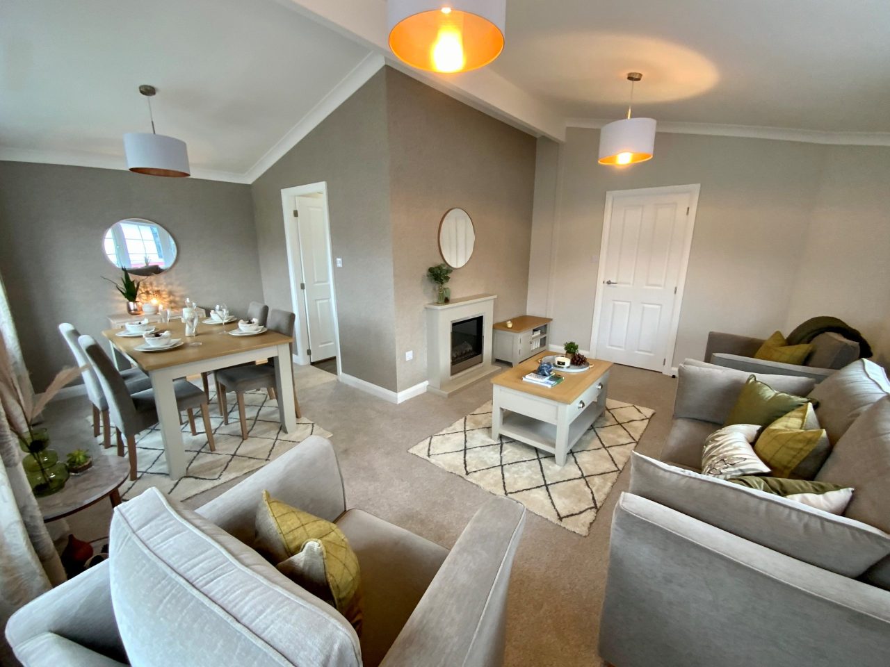 2 bedroom Lodge For Sale