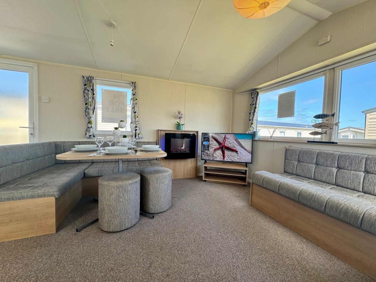3 bedroom Static Home For Sale