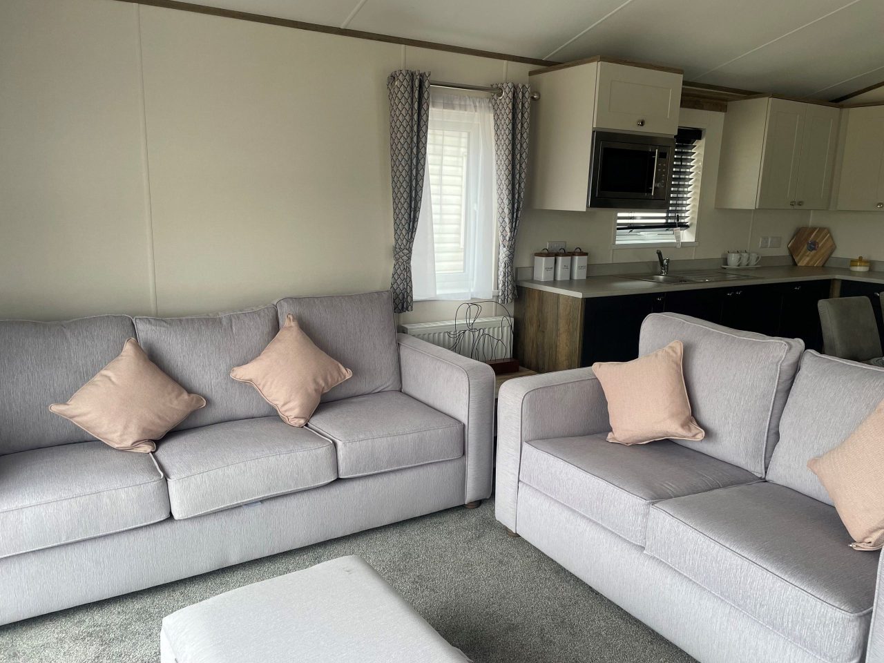 2 bedroom Lodge For Sale