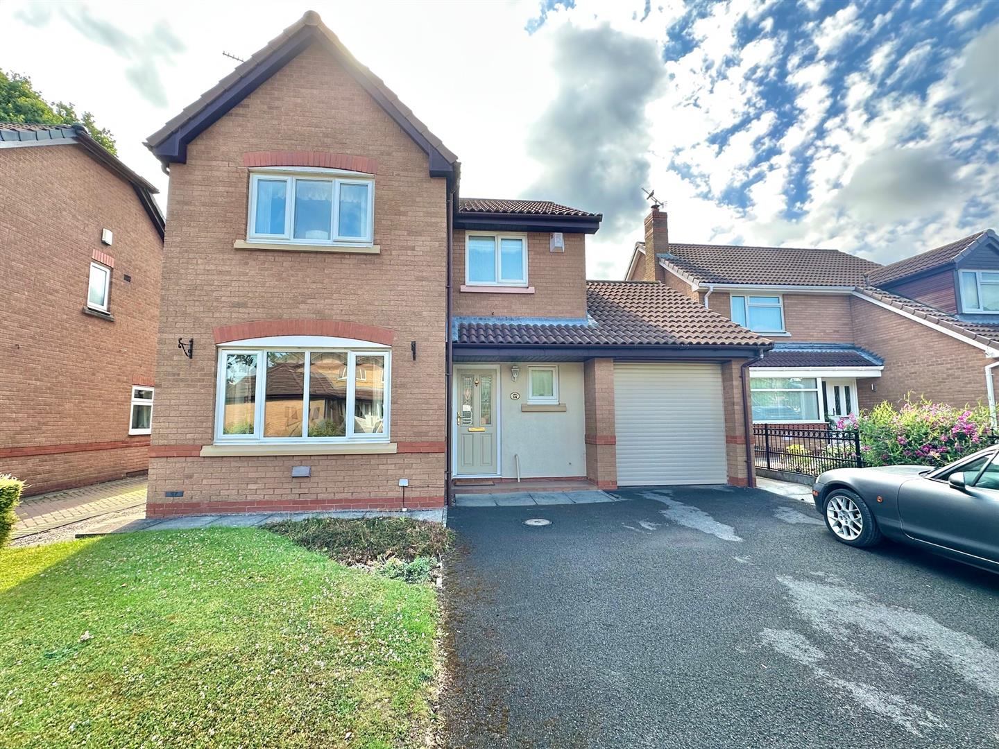 3 bedroom Detached house Sold