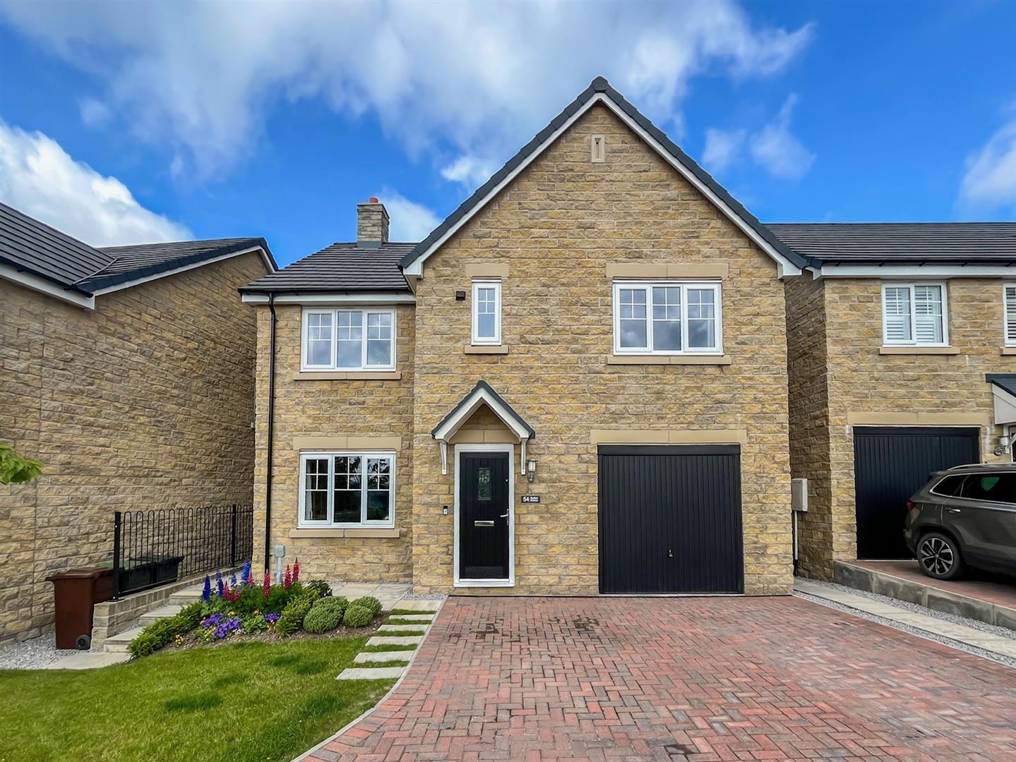 5 bedroom Detached house Sold