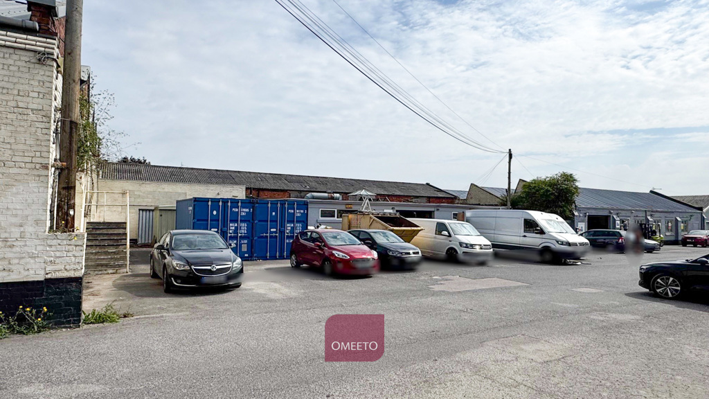Light Industrial To Let