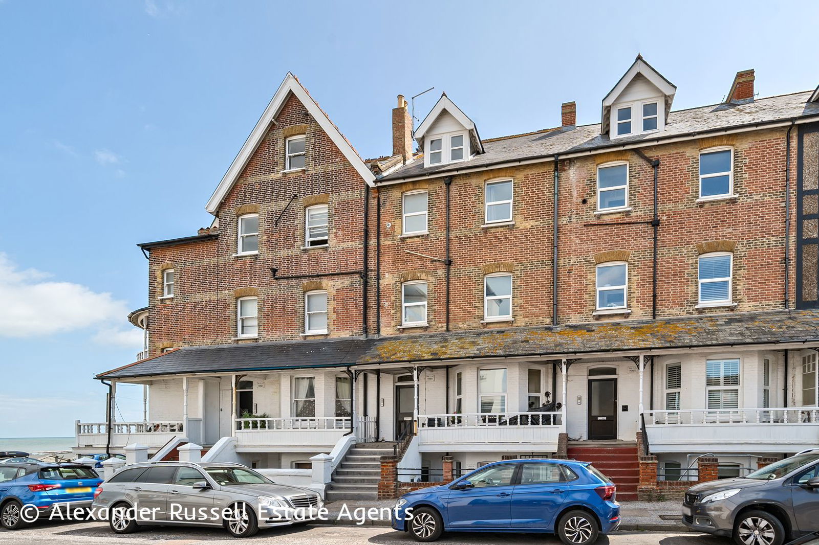 1 bedroom Flat For Sale