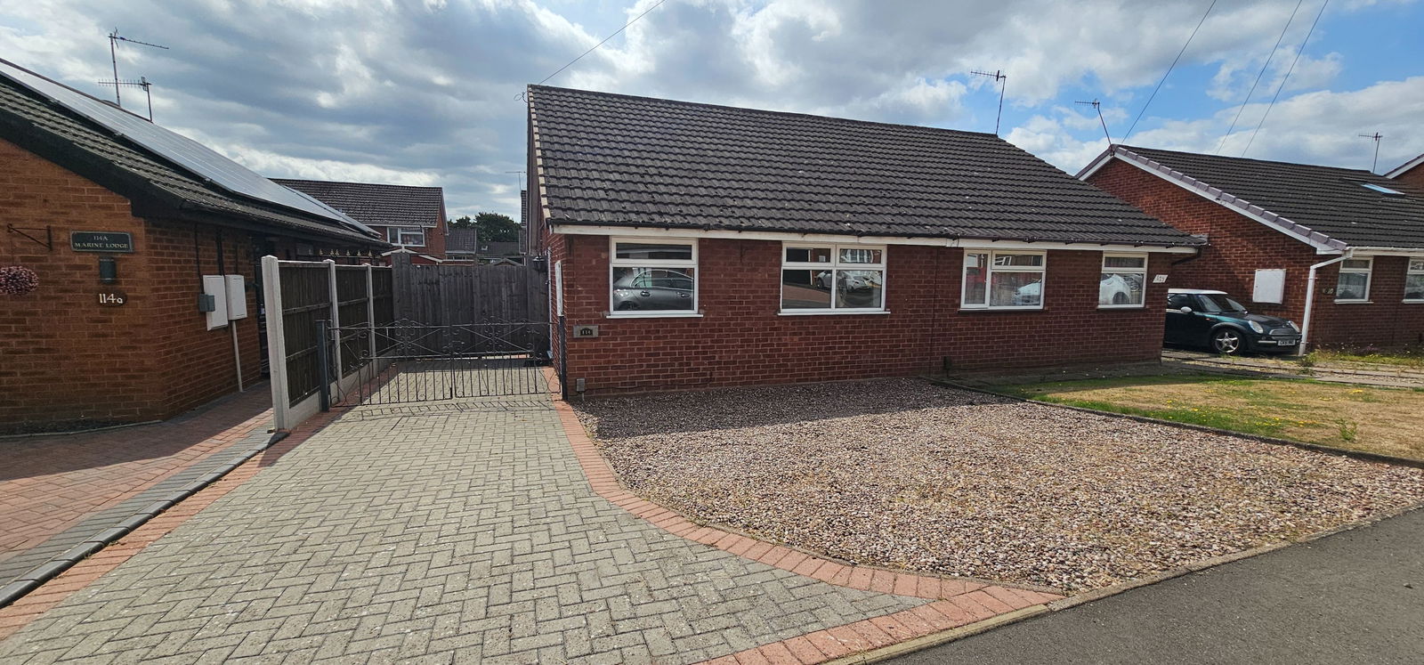 2 bedroom Detached bungalow Under Offer