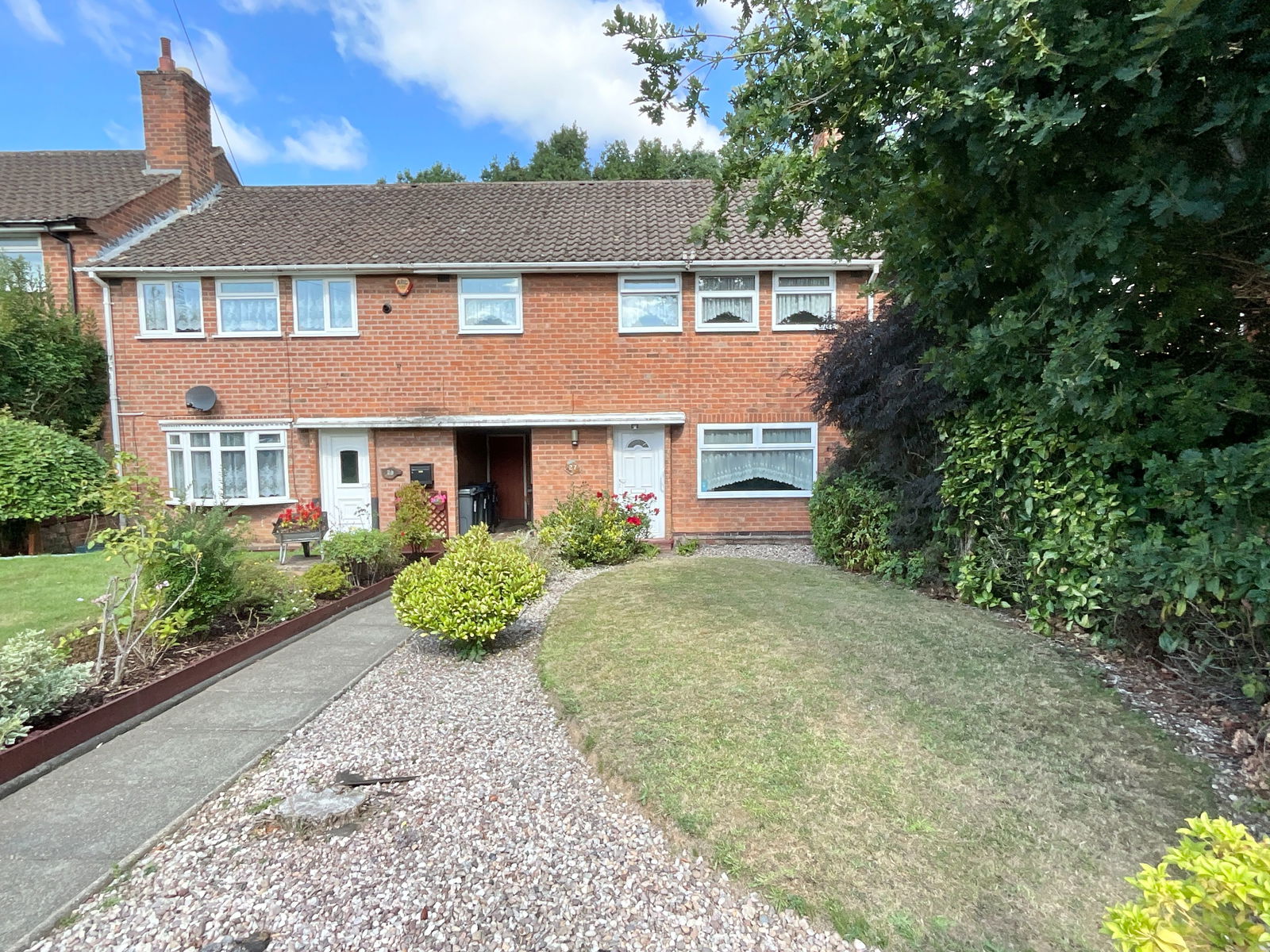 3 bedroom Terraced House Under Offer