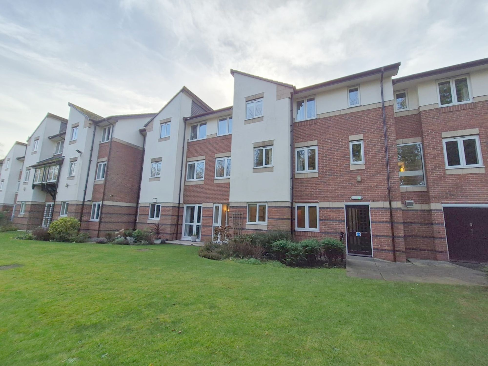 1 bedroom Flat Under Offer