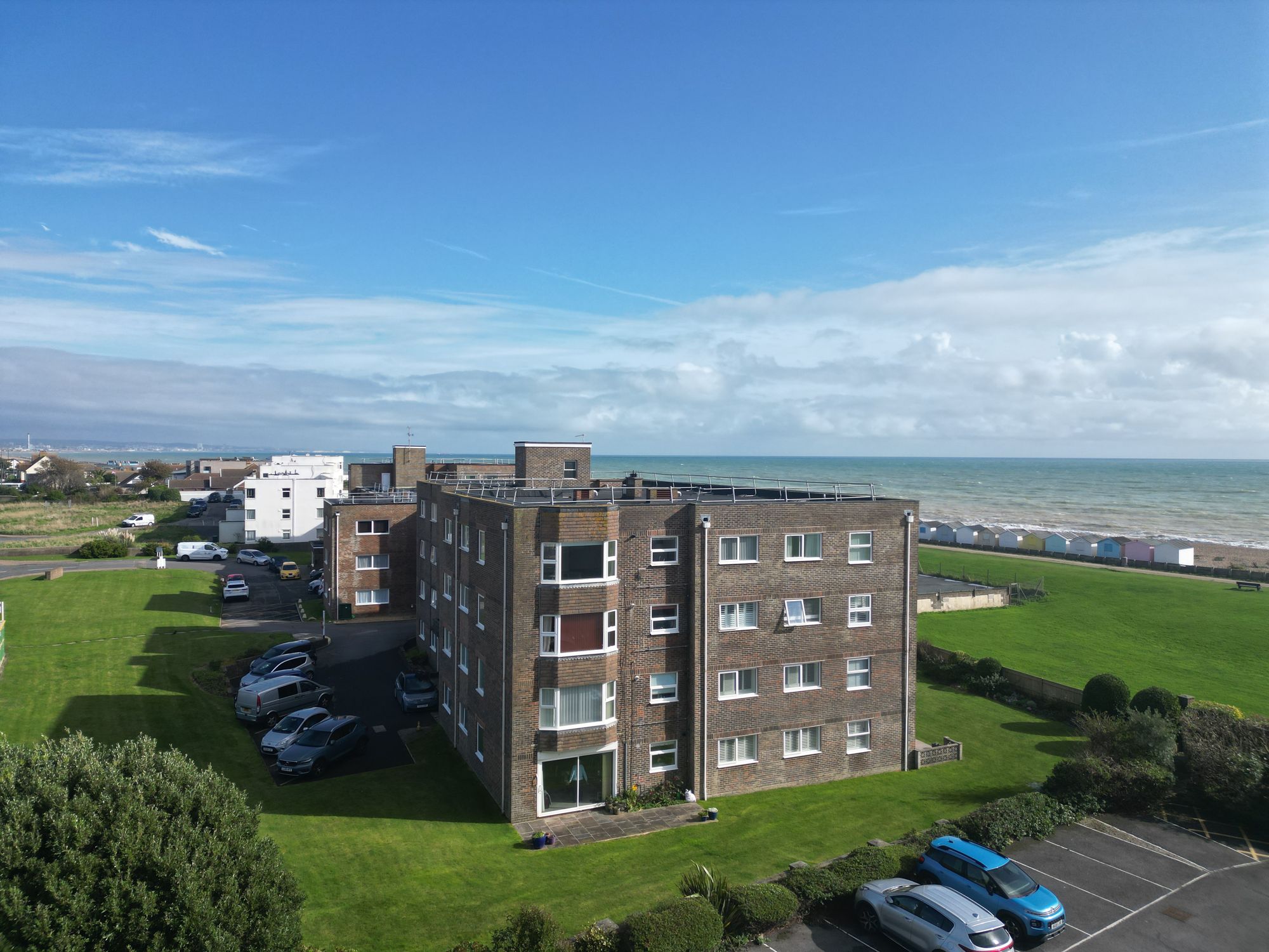 2 bedroom Flat share For Sale